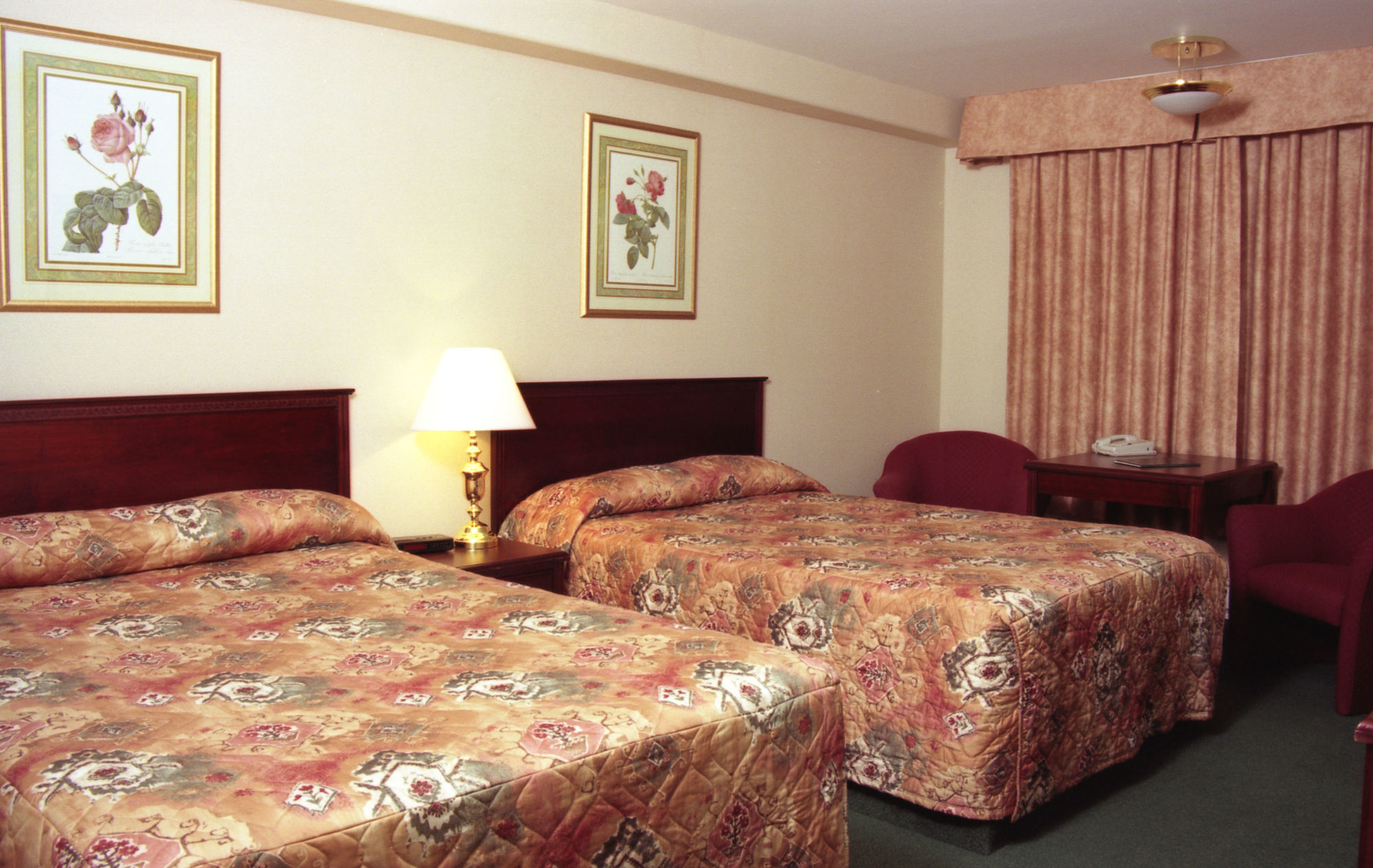 Sandman Hotel Quesnel Exterior photo